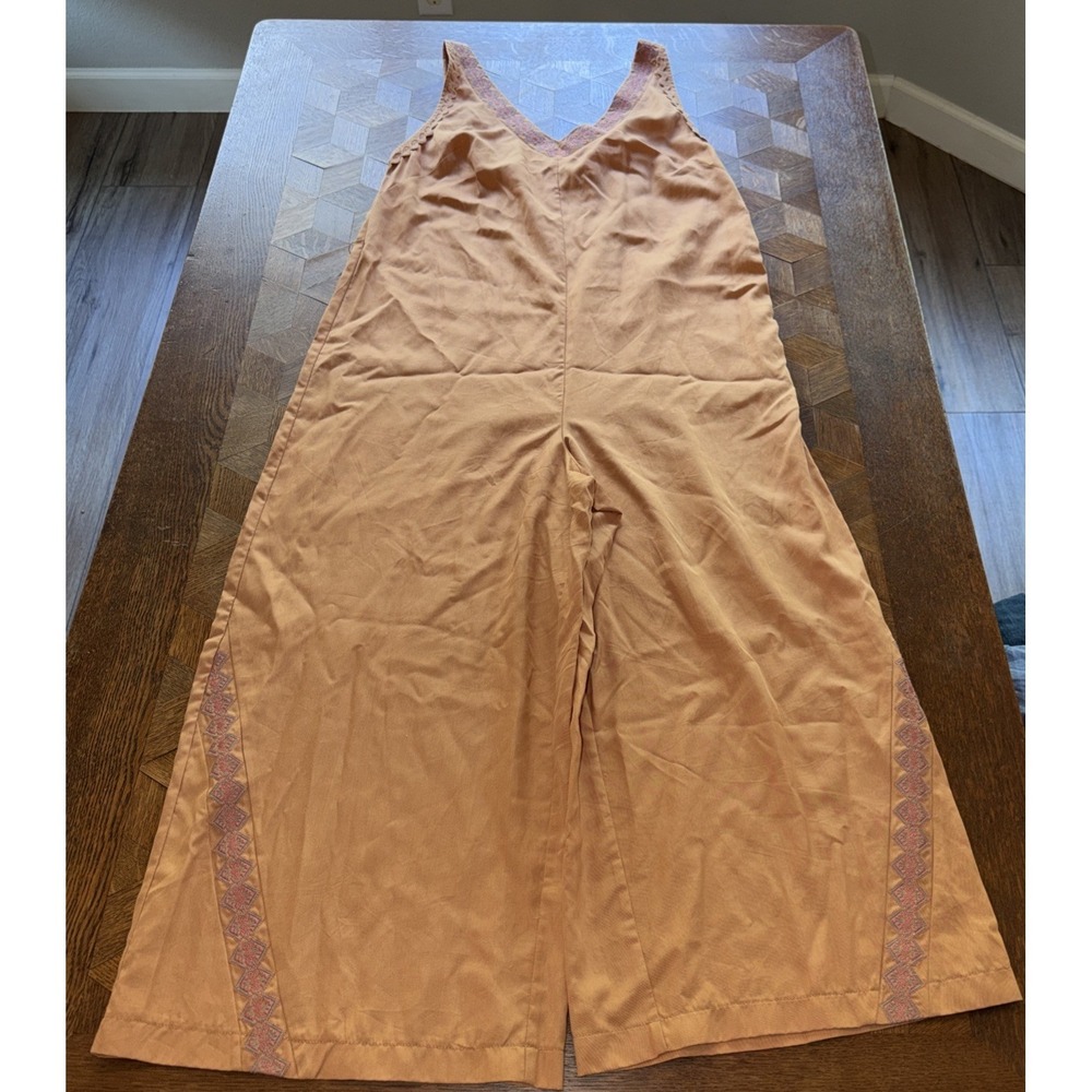 NWT Crimson and Grace Pant JUMPSUIT Size Small Caramel‎ Tencell Soft Embroidered